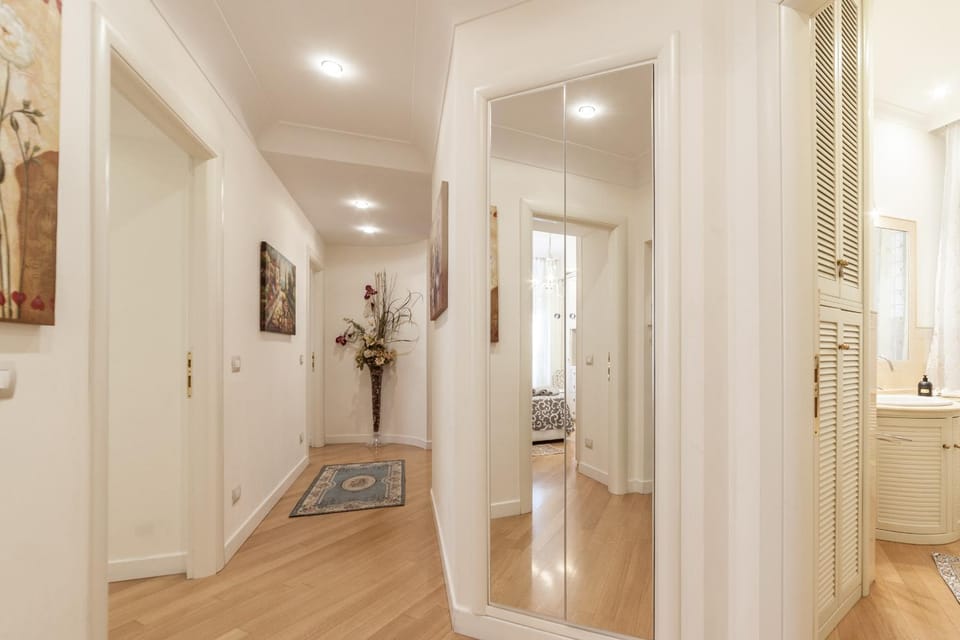 People, Photo of the whole room, Guests, Area and facilities, Family, flat iron, furniture, heating, internet