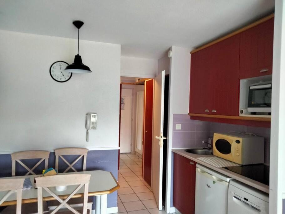 Appart 4 à 5 Pers face au golf 700m de l'océan Apartment in Moliets-et-Maa
