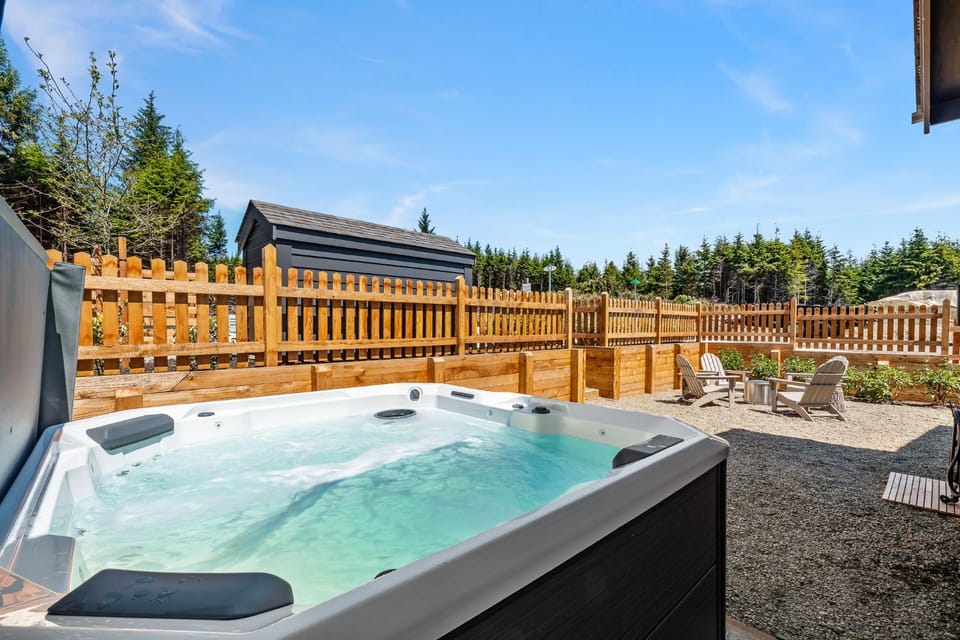 Grove Cottage by Seabrook Hospitality House in Washington