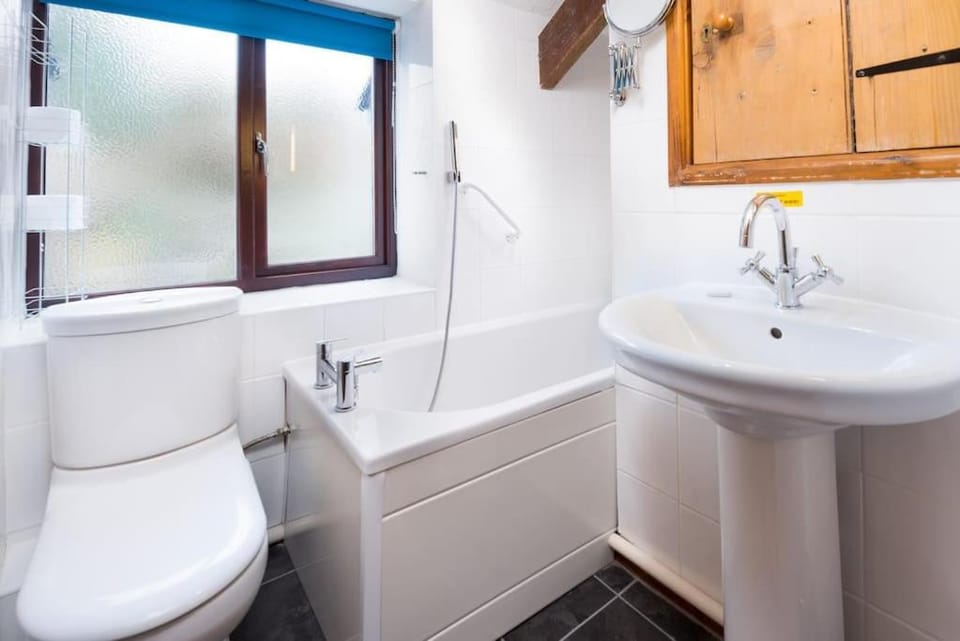 Byre @TheHomeAwaySouth House in North Devon District