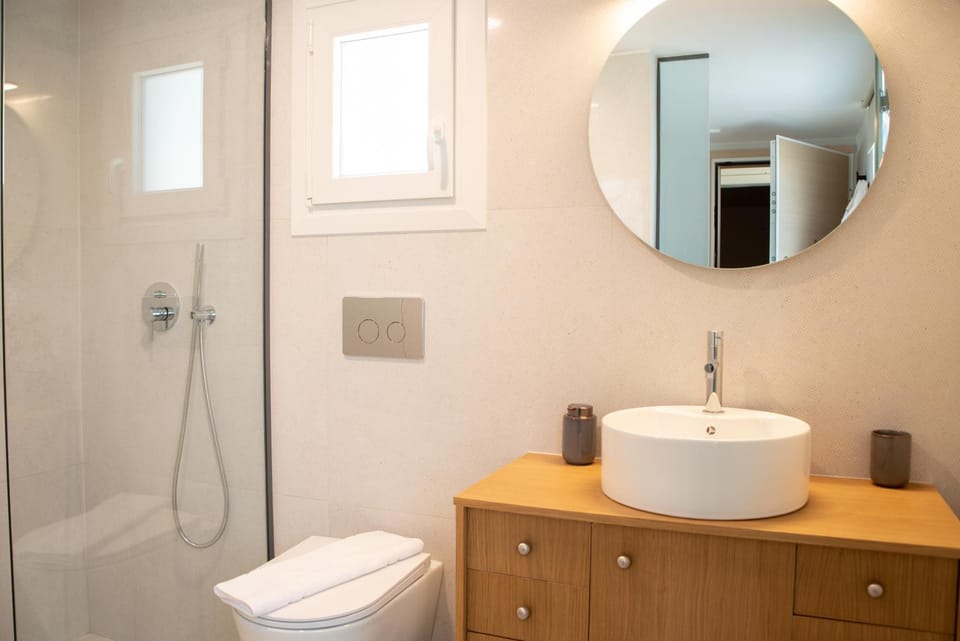 Shower, Toilet, Bathroom, bidet