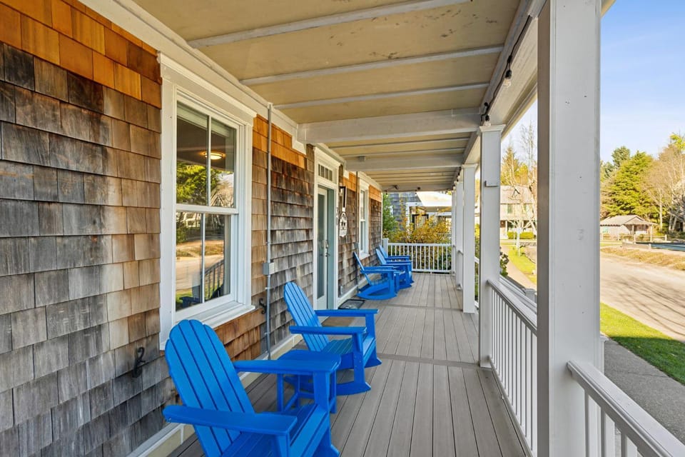 Ocean Smores by Seabrook Hospitality House in Seabrook