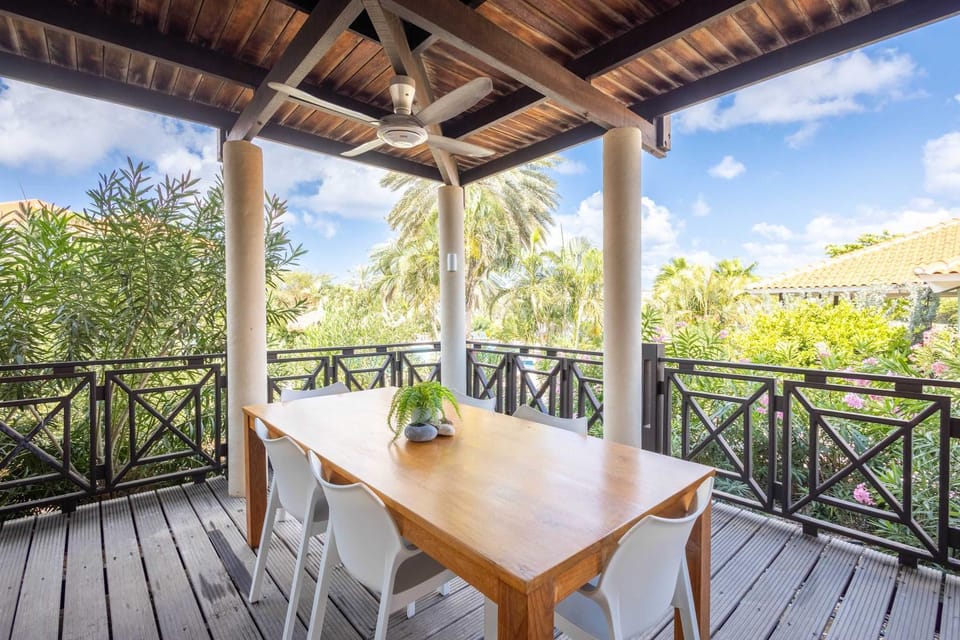 The Village at Blue Bay Golf & Beach Resort Apartment in Sint Michiel