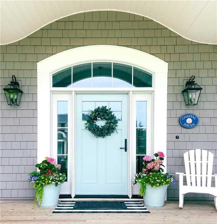 Facade/entrance