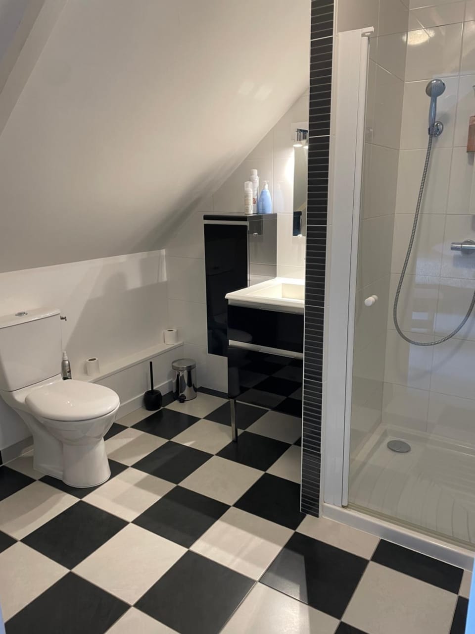 Les Jardins d Isaac rue de la Musardière Bed and Breakfast in Le Mans