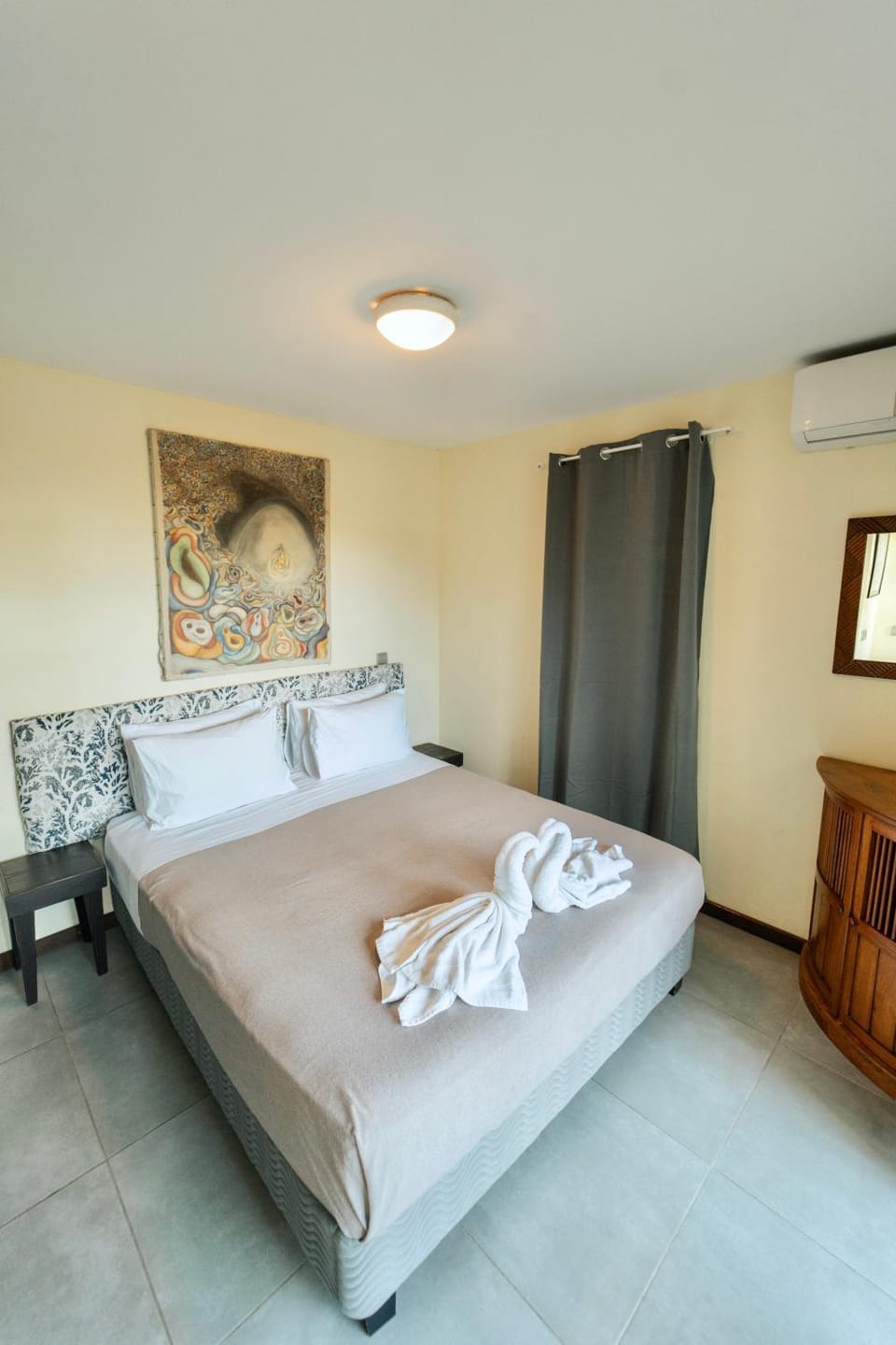 Bed, Photo of the whole room, Bedroom, Garden view, towels, air conditioner
