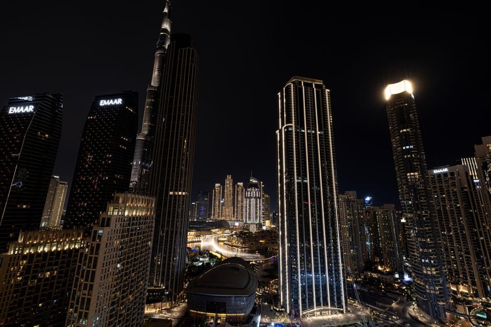 Luxury 4BR Burj Khalifa & Fountain Views Apartment in Dubai
