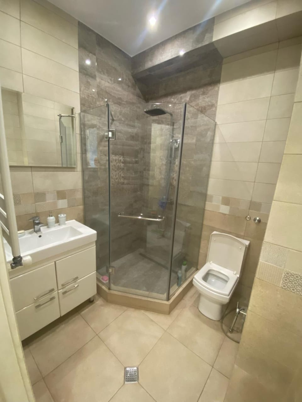 Shower, Bathroom