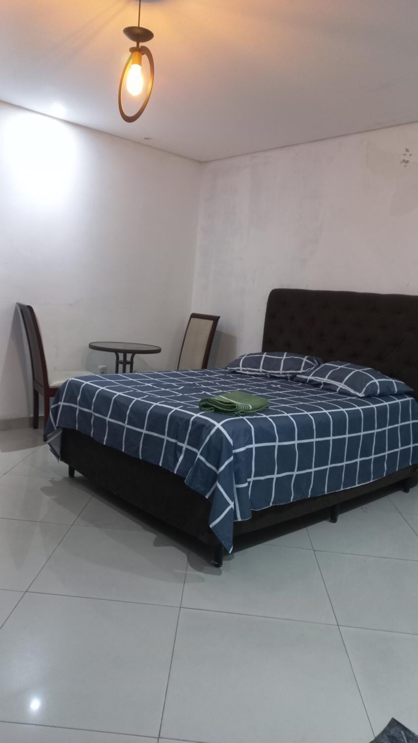 Casa kitnet Bed and Breakfast in Guarulhos