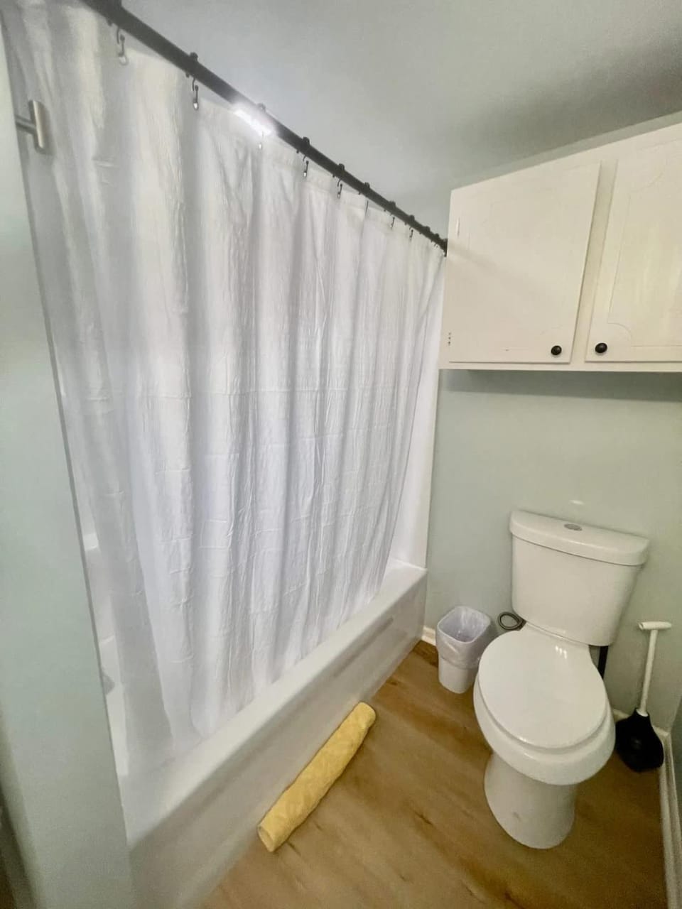 Joslyn Studio Perfect for 1-2 Apartment in Omaha