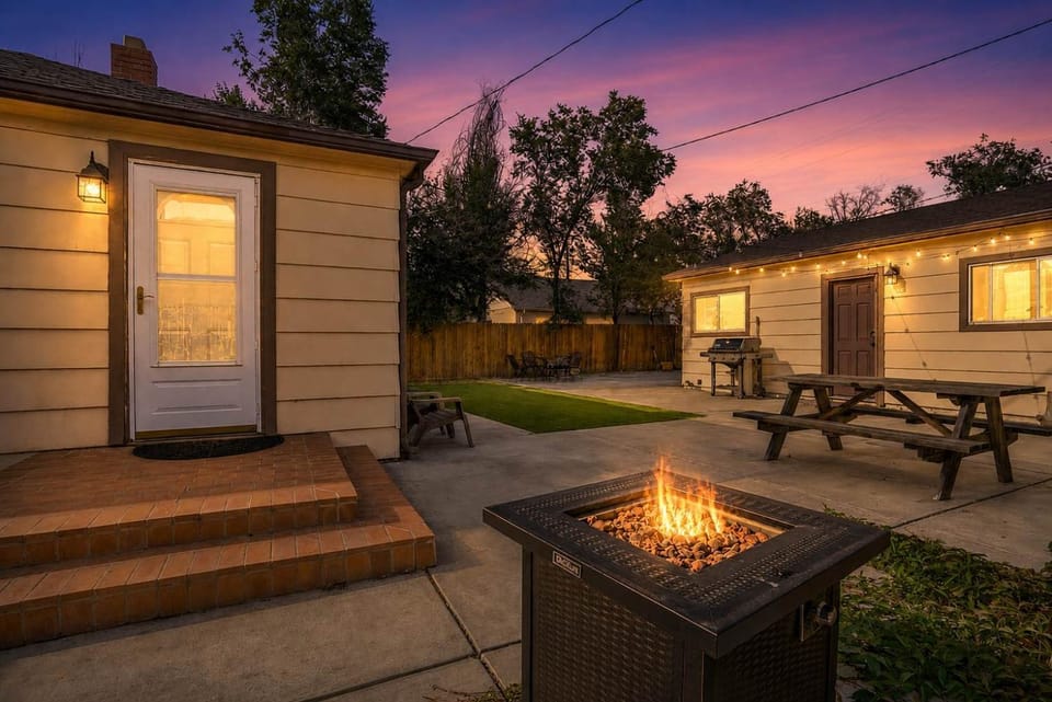 Cozy Gem Near Bike Trails & Downtown Pets OK House in Colorado Springs