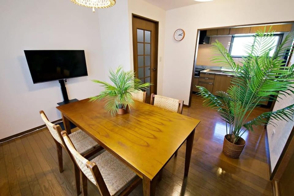 NH Buil 7F Apartment in Japan