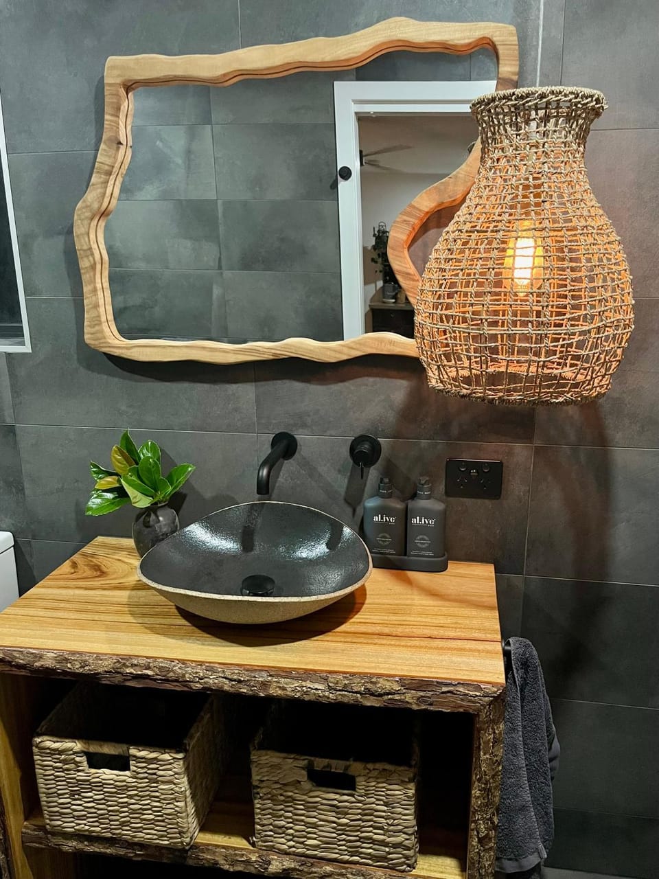 Night, Bathroom