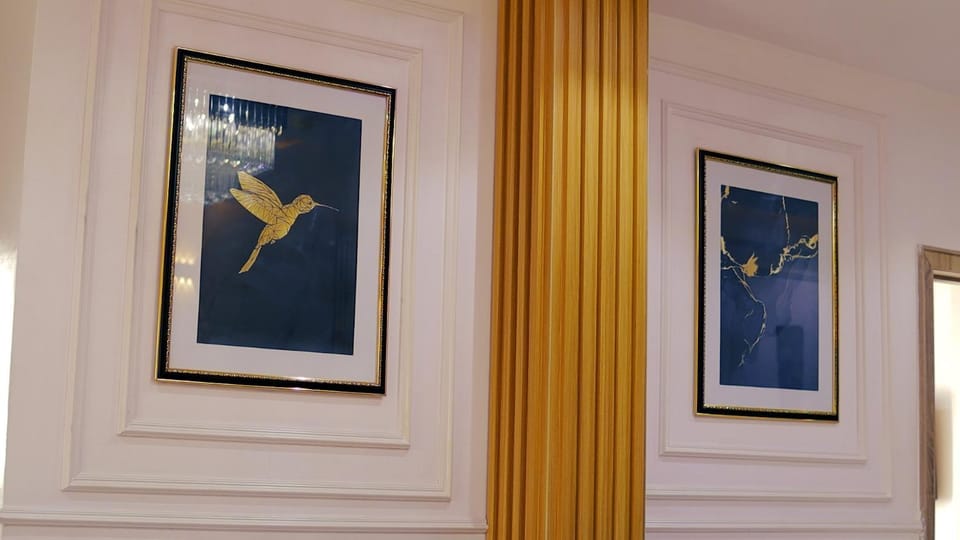 Living room, Decorative detail
