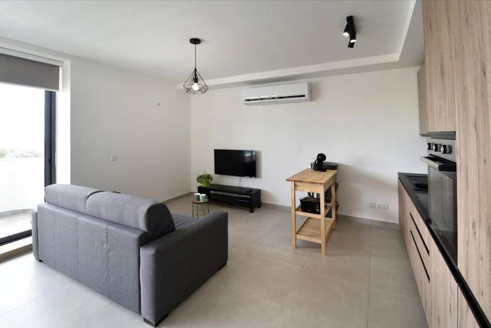 Townsend flat 5 with views Mellieha! by Homely Apartment in Saint Paul's Bay