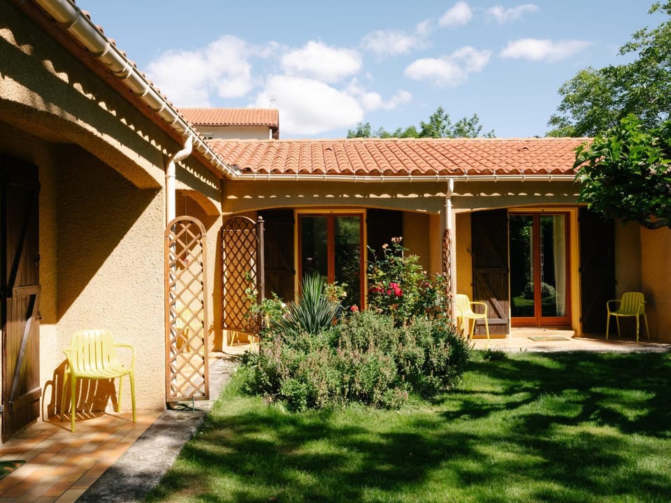 View (from property/room), Balcony/Terrace, Garden view, Garden view, Inner courtyard view
