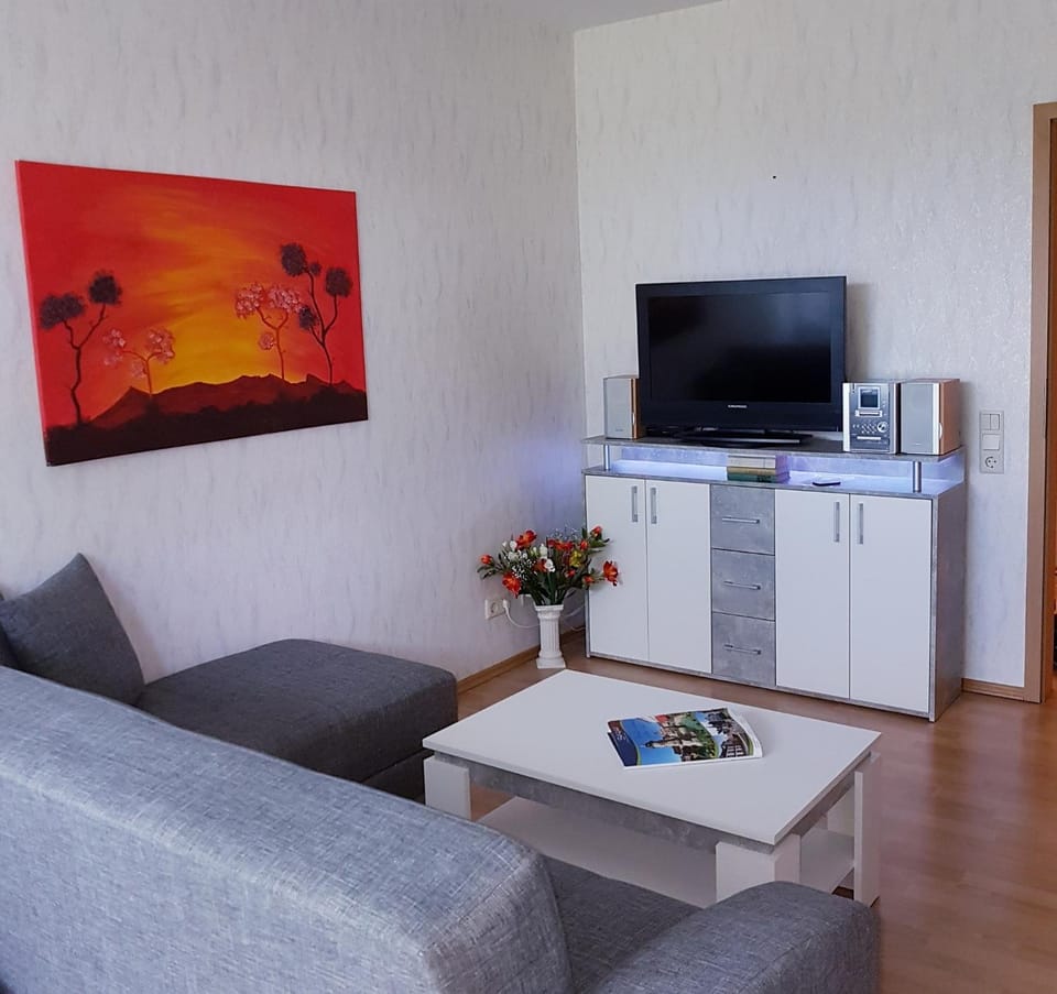 TV and multimedia, Seating area
