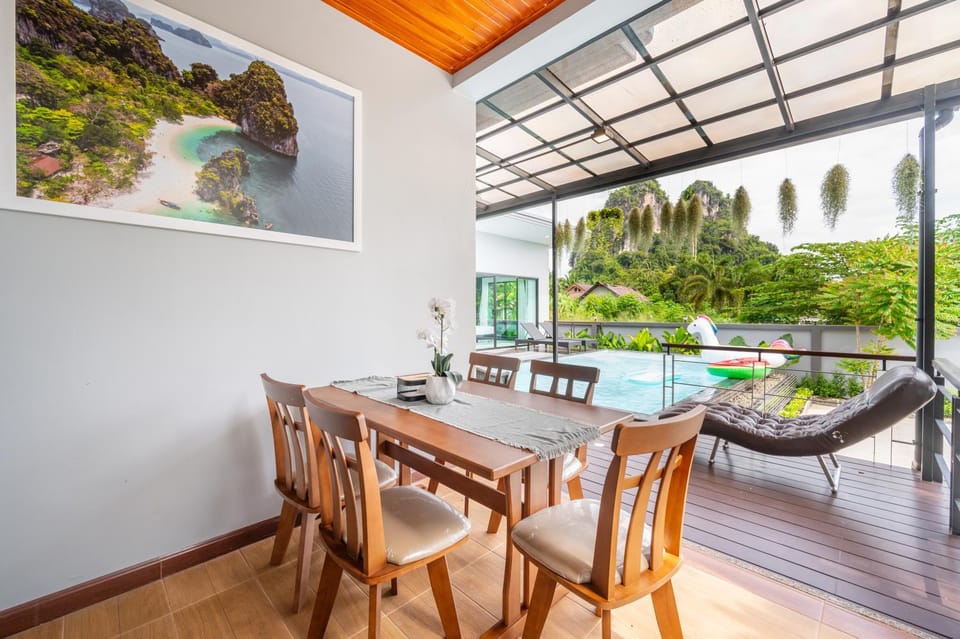 Sea Eagle Mountain private pool villa Aonang Villa in Krabi Changwat