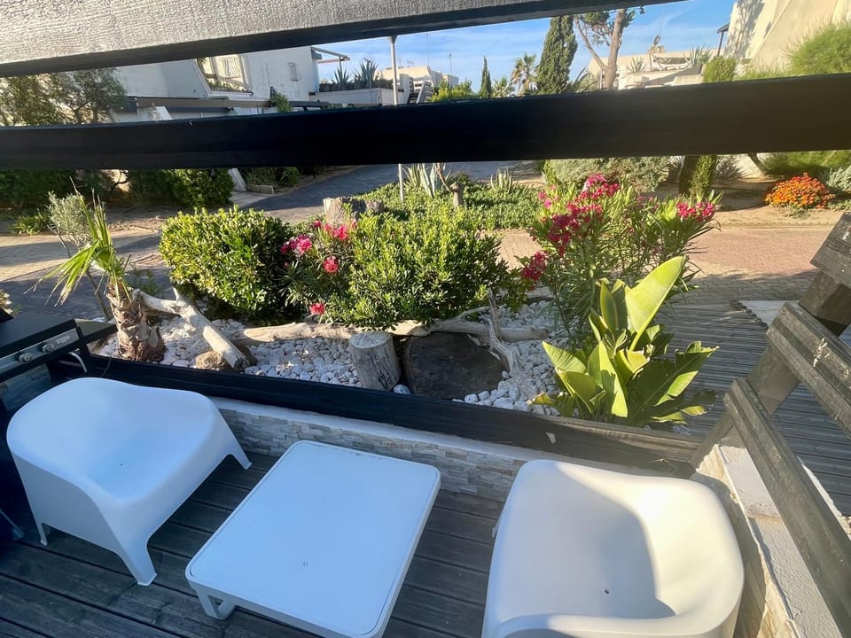 Village Naturiste VILLA 182 MARACUJA Port Nature 3 Apartment in Agde
