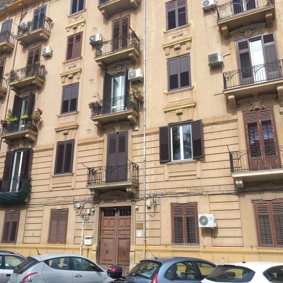 Property building, Street view
