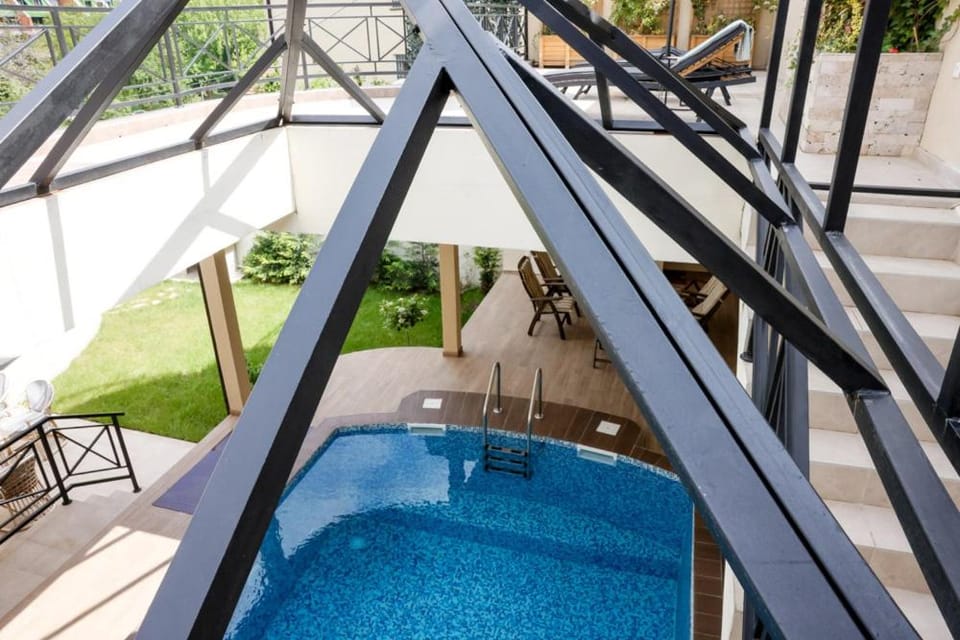 Day, Balcony/Terrace, Pool view, Swimming pool