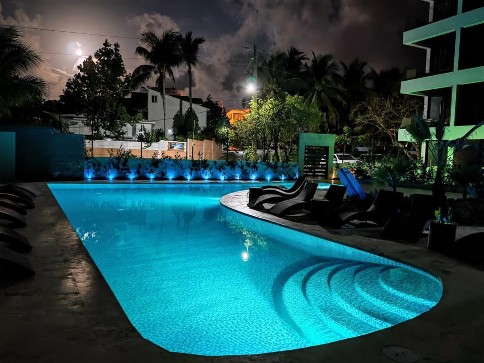 Pool view, Swimming pool
