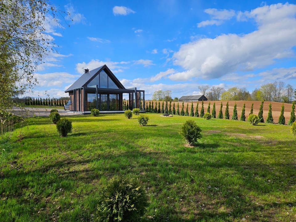 Domek nad jeziorem House in Poland