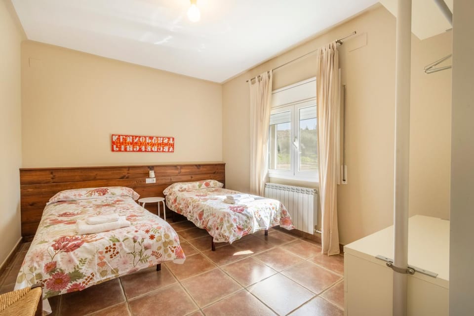 Property building, Living room, Bedroom