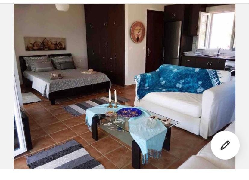 Aphrodite studio Villa in Vasiliki