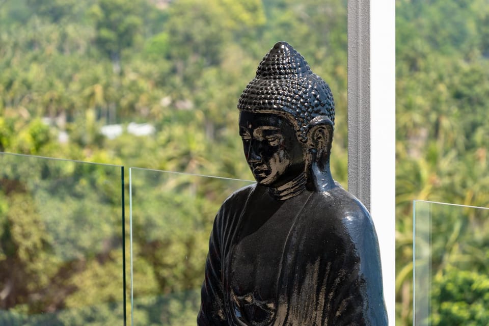 Day, View (from property/room), Decorative detail