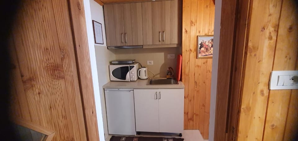 Daors House Apartment in Vlorë County, Albania