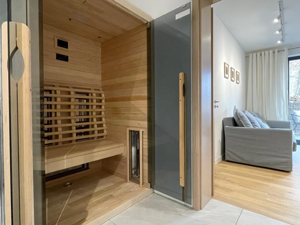Apartament pod Wielką Sową z Sauną Infrared Apartment in Lower Silesian Voivodeship