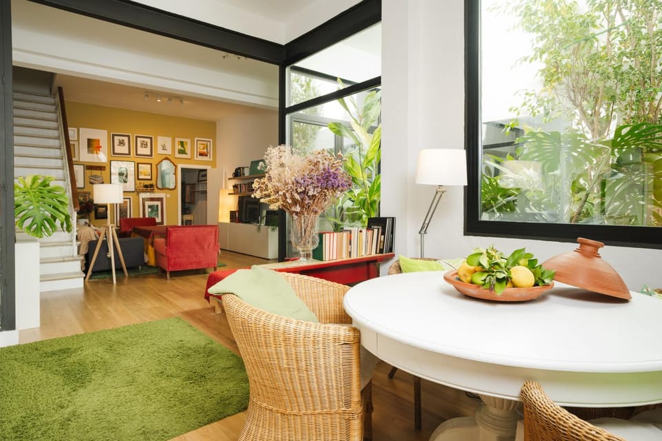 Property building, Living room