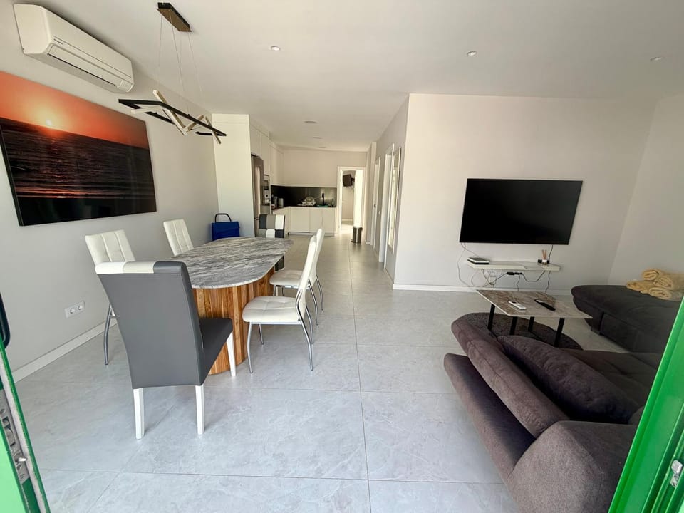 Residencial Begoña, bungalow recién reformado House in Maspalomas