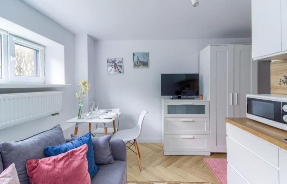 MikroApart Batorego Apartment in Warsaw