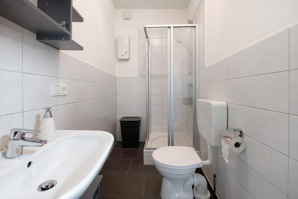 Bathroom, Living room