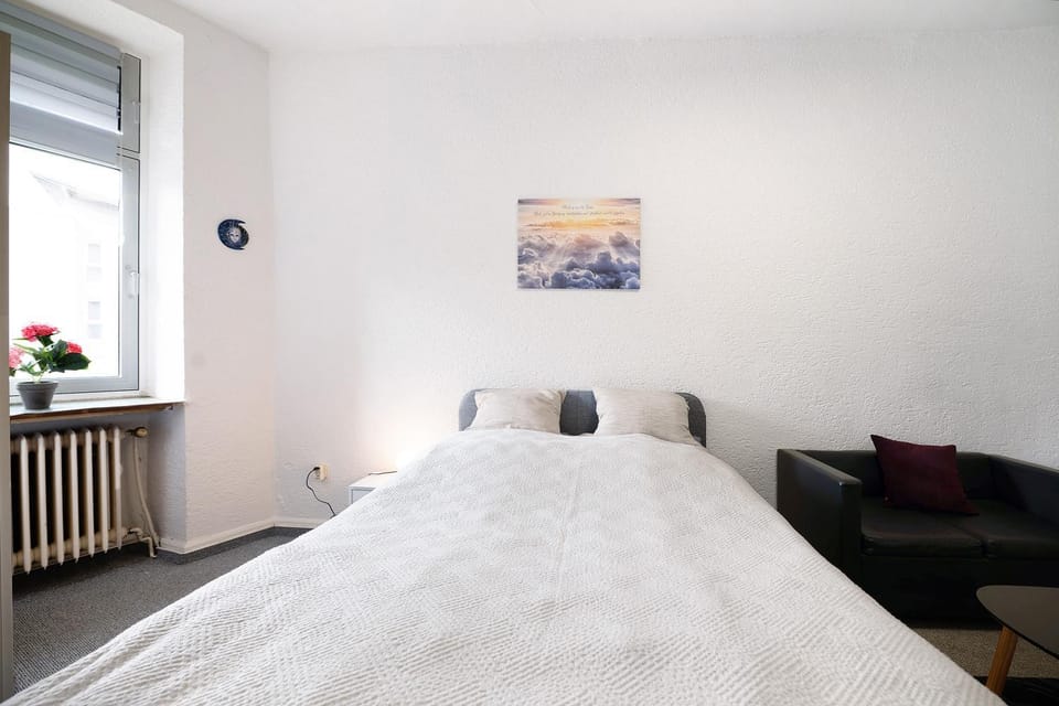 Living room, Bedroom