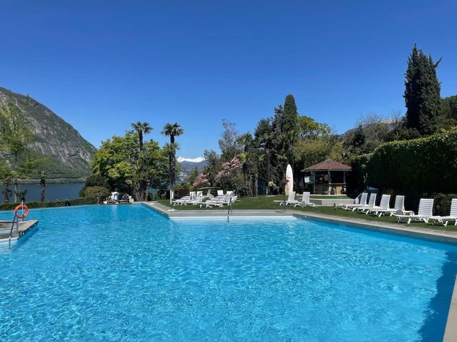 Palm Beach apartment Bissone Apartment in Lugano