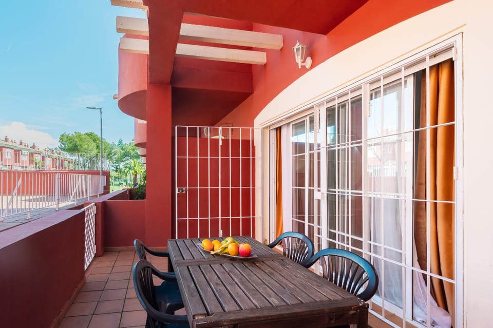 Patio, Balcony/Terrace