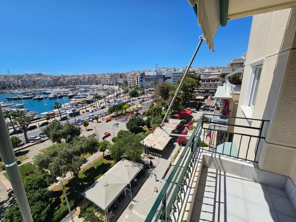 Neighbourhood, View (from property/room), Sea view