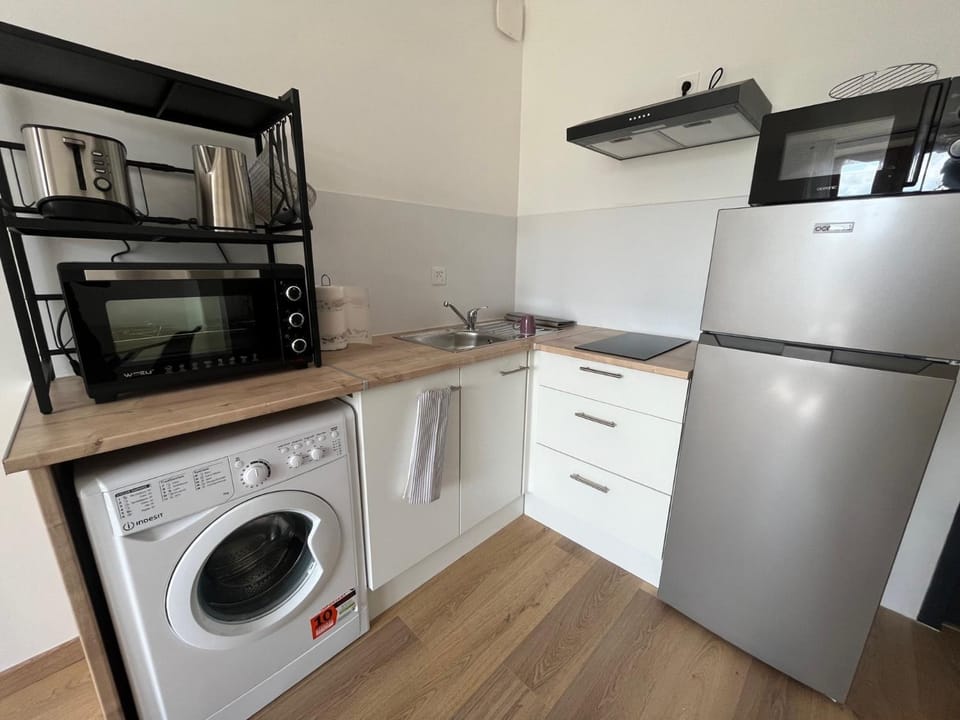 minibar, pet friendly, stove, washing machine