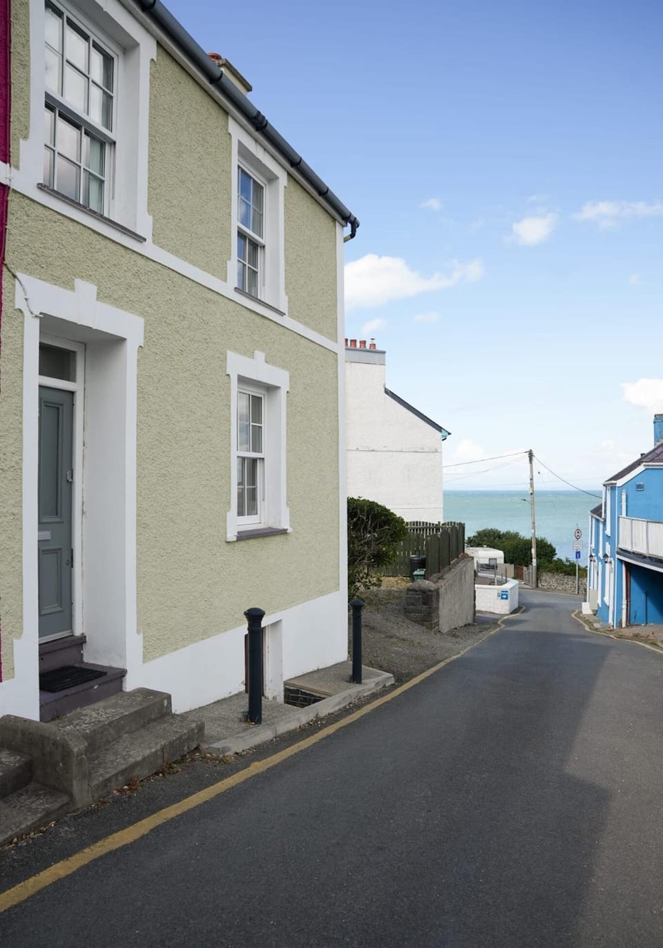 3 Prospect Place, New Quay, sleeps 6, parking, sea views, dog friendly House in New Quay