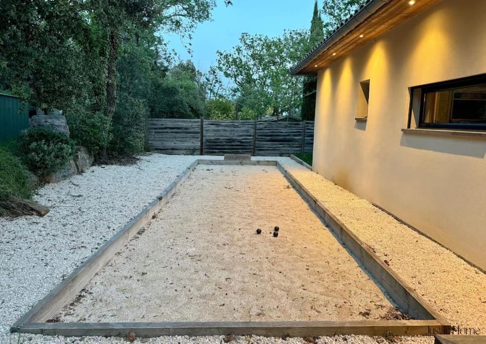Charmante Villa, 10pers, clim,piscine,grand jardin Villa in Provence-Alpes-Côte d'Azur
