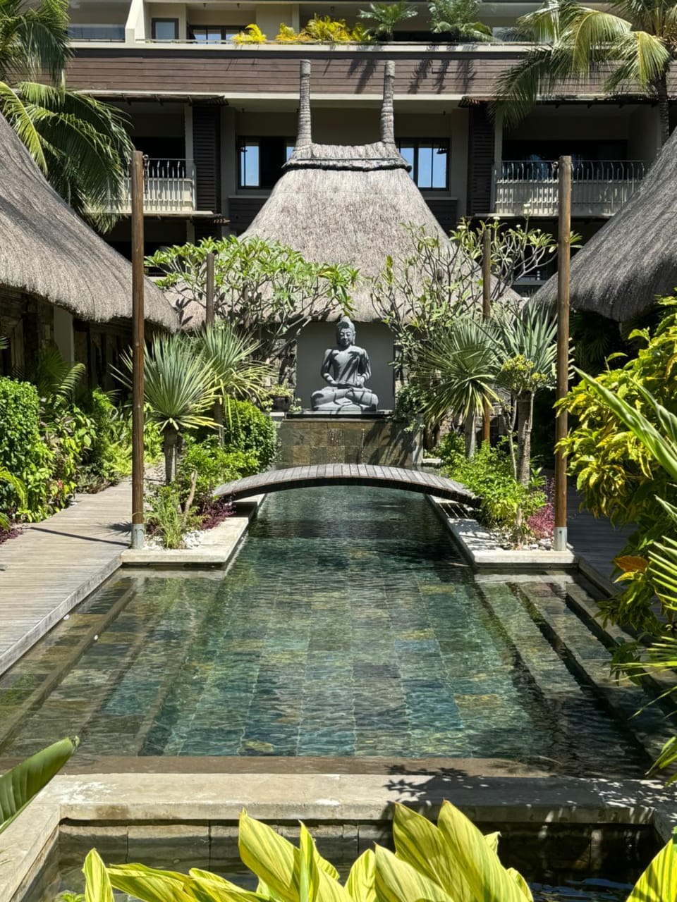 Property building, Day, Natural landscape, Spa and wellness centre/facilities, Spa and wellness centre/facilities, Garden view, Pool view, Swimming pool, Swimming pool