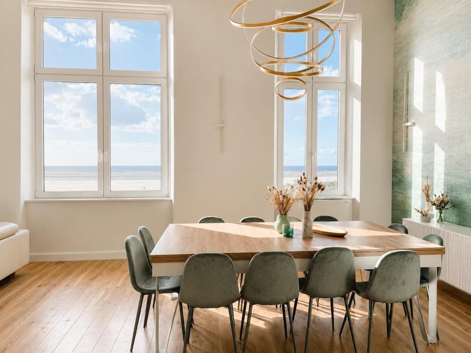Julia - Duplex FACE MER - 4 Chambres - 155 m2 - 8 à 12 pers Apartment in Berck