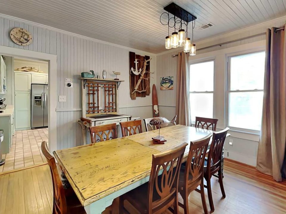 1201 Lovell Avenue by Tybee Vacation Rentals House in Tybee Island