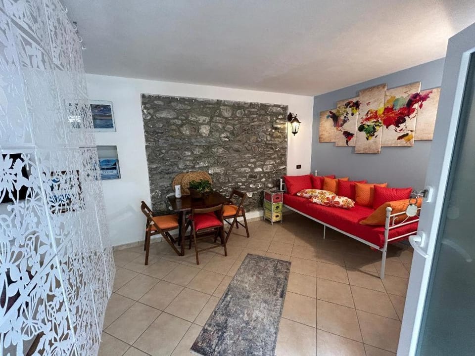 Vela Azzurra Bed and Breakfast in Manarola