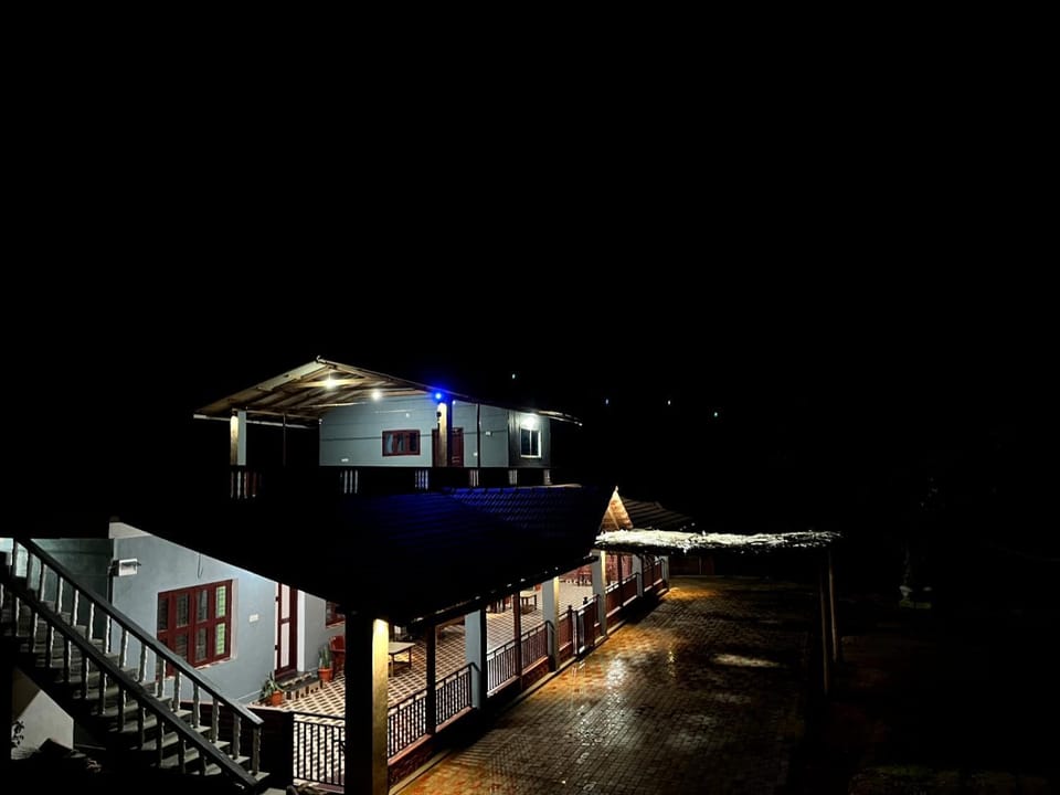 Property building, Night