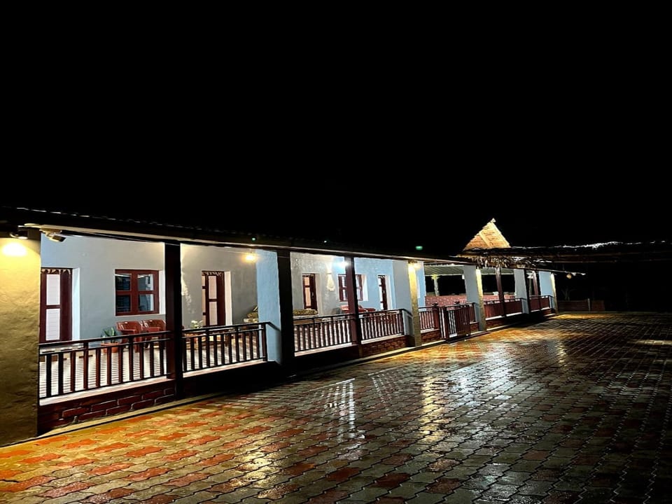 Property building, Night