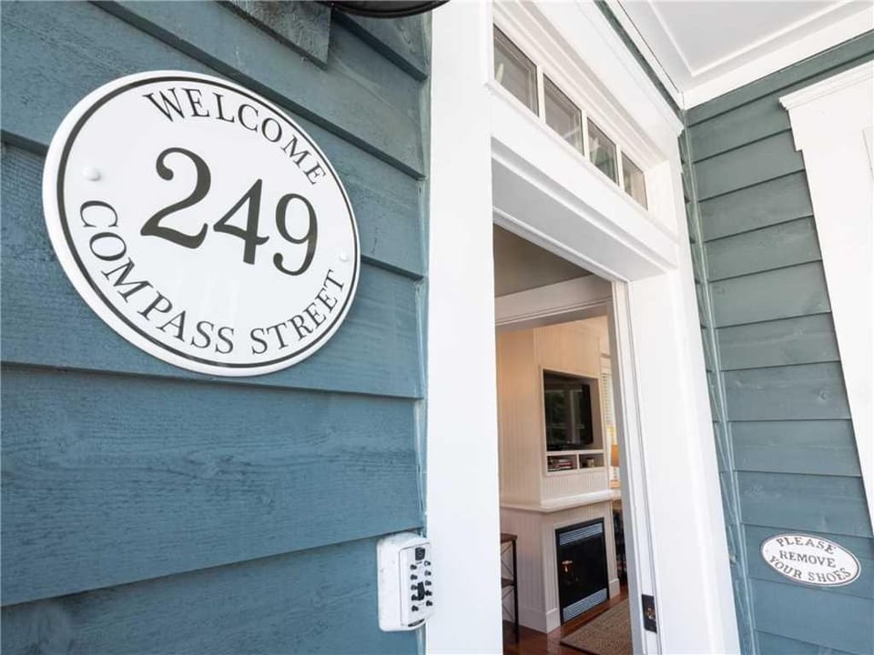 Property logo or sign